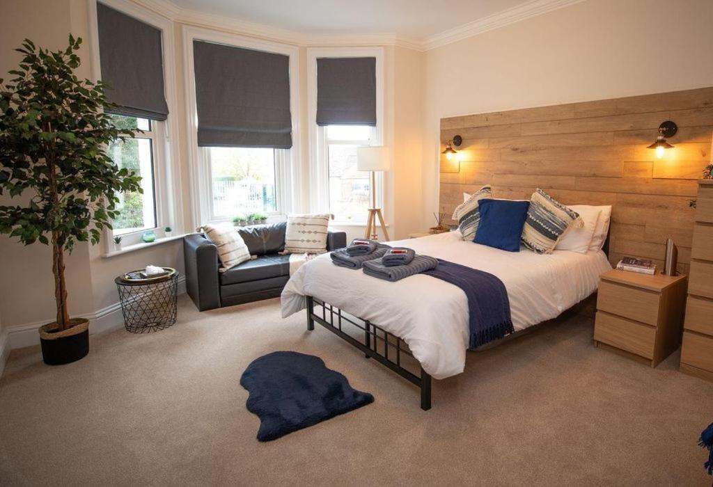 Treetop View Cosy Getaway In Eastbourne, Free Parking, Short And Long Stays, Eksteriør billede